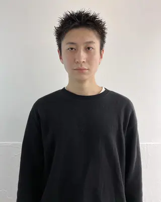 ショート メンズ メンズ専門ブリー チカラー⚡️リュウジのヘアスタイル