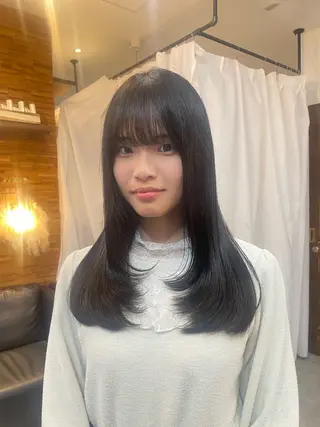 セミロング 顔周りカット 🎀サヤカ🎀のヘアスタイル