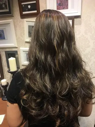 ロング カラー 【mokuオーナー】 ちはるのヘアスタイル