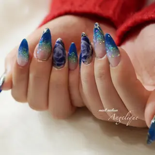 ミディアム ネイル Nail salon Angeliqueのネイルデザイン