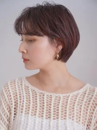 ショート カラー 小顔レイヤー/ ベージュ🤍Rieのヘアスタイル