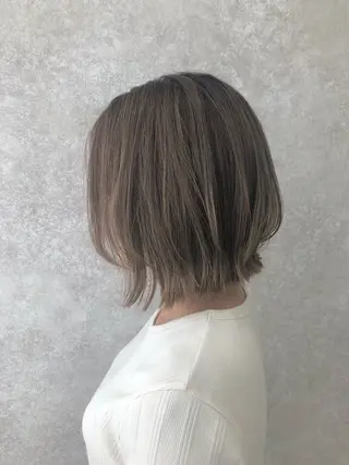 ショート 飛田 由貴のヘアスタイル