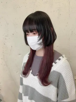 ロング カラー 透明感ハイトーン🦄 キラ🌈のヘアスタイル
