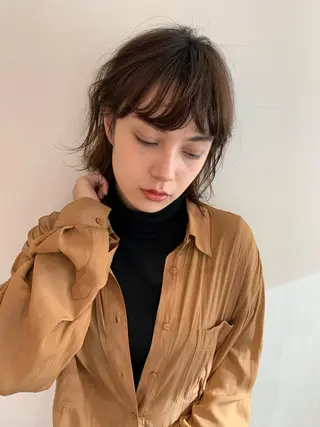 ミディアム カラー 安村 美奈のヘアスタイル