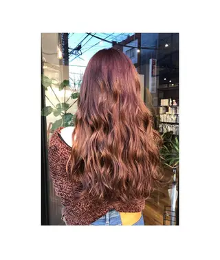 ロング カラー あらい なつみのヘアスタイル