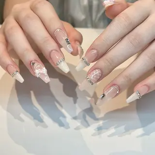 ネイル Yurina BuffPuppyのネイルデザイン