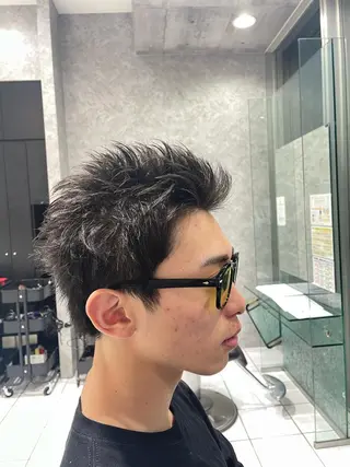 メンズ ハイトーンカラー✨️ 艶カラー特化Amiのヘアスタイル