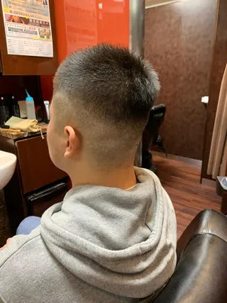 ショート メンズ 羽木 隆徒のヘアスタイル