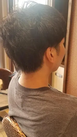 ショート 高口 雅のヘアスタイル