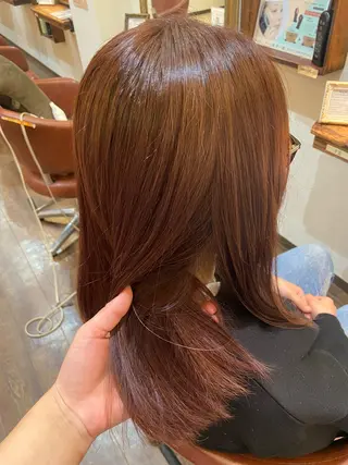 ミディアム カラー 関口 真琴のヘアスタイル