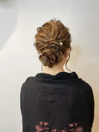 セミロング ヘアアレンジ ヘアアレンジ にいた　かづしげのヘアスタイル