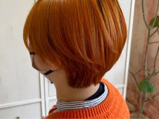 ショート カラー 、 、のヘアスタイル