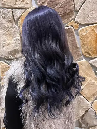 ロング 𝐌𝐎𝐄🩶 EIGHTのヘアスタイル