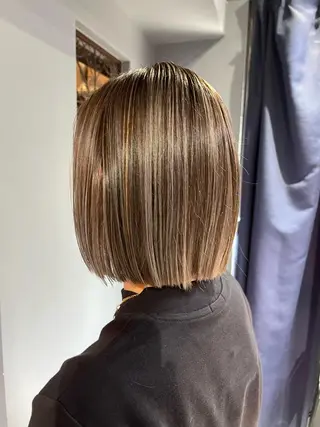 ショート カラー 【N°deseo】 Hiromi🦋のヘアスタイル