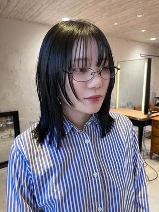 ミディアム カラー Vicky オリーブ メンズカジュアルのヘアスタイル
