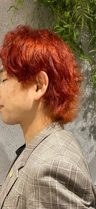 カラー Nakashima Akiのヘアスタイル