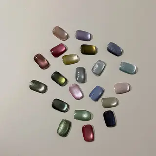 ネイル nail atelier hiton所属・nailist 朱音のネイルデザイン