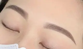 アイブロウ まつ毛パーマ・アイブロウ専門店A.R.T所属・A.R.Tまつ毛 パーマアイブロウのマツエク・マツパデザイン