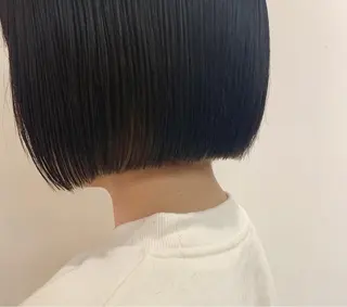 ショート iLi 《イリ》のヘアスタイル