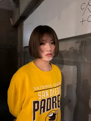 ショート mirai/レイヤー ボブ/デザインのヘアスタイル