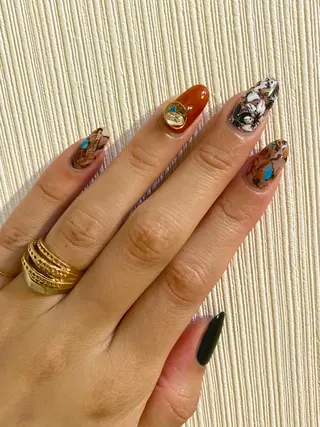 ネイル 佐藤  悠子のネイルデザイン