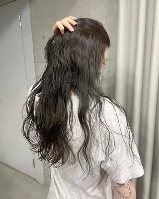 ミディアム カラー 表参道🌿赤み消し カラー/チナツのヘアスタイル