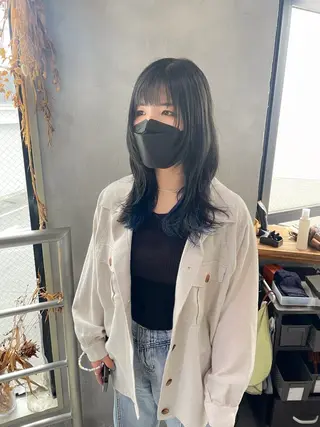 セミロング カラー ウルフ レイヤー パーマ🪐MANAのヘアスタイル