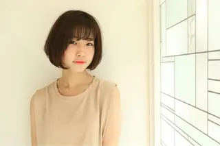 ショート 大人女性に寄り添う 髪質改善サロンのヘアスタイル