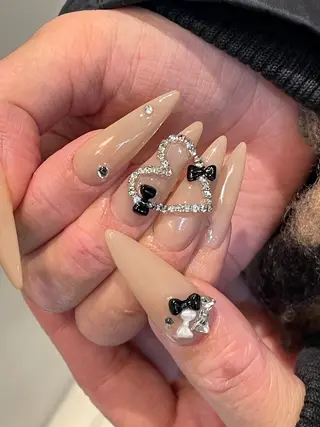 ネイル 渋谷ネイル🎀 y2k/海外ネイルのネイルデザイン