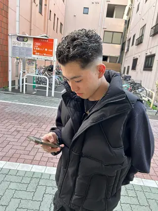 ショート パーマ 秋津 琉花のヘアスタイル