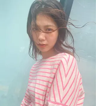 カラー 増井 彩乃のヘアスタイル