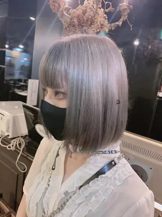 ミディアム カラー 吉本 yoshimotoのヘアスタイル