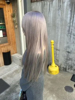 ロング カラー BRUNTJET所属・MAEDA MADOKAのヘアスタイル