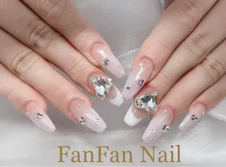 ネイル Mio NailsalonUのネイルデザイン