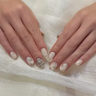 ネイル 新井 ひなののネイルデザイン