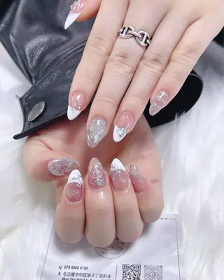 ネイル AKIKO ネイルサロンのネイルデザイン