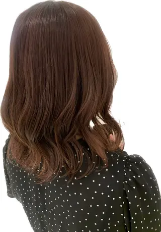 ミディアム カラー ヘアアレンジ ミドウチ アヤカのヘアスタイル