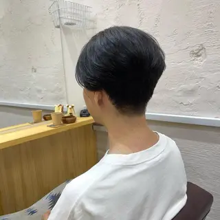 ショート カラー 黒崎 勝巳のヘアスタイル