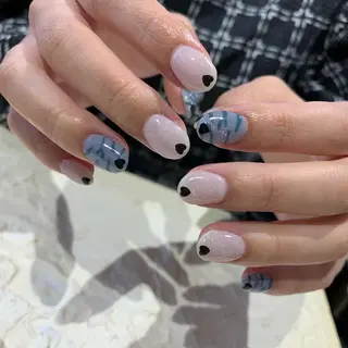 ネイル マキノ ユイのネイルデザイン