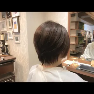 ショート カラー 小森谷 亮太のヘアスタイル
