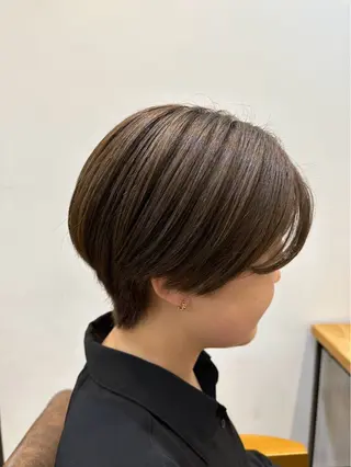 ショート カラー 野田 尚Jr.スタイリストのヘアスタイル