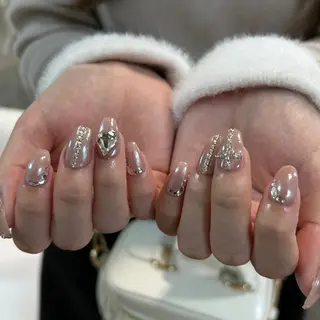 ネイル C ✨Mのネイルデザイン