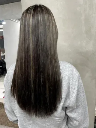 ロング カラー 韓国レイヤー🇰🇷 美髪縮毛矯正🫧拓海のヘアスタイル