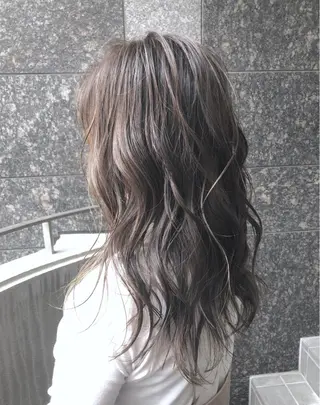 ロング カラーアンドケアリタ kitamuuuのヘアスタイル