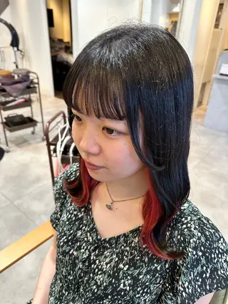 ミディアム desirbeaux 佐藤愛のヘアスタイル