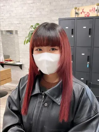 ロング カラー パーマ ヘアアレンジ メンズ キッズ ネイル マツエク・マツパ アイブロウ 🐺ウルフ×ハイトー ン🖤Yukinoのヘアスタイル