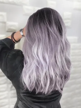 セミロング カラー ヘアアレンジ 次世代シールエクステ 錦糸町 小泉 朋之のヘアスタイル