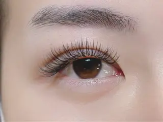 マツエク・マツパ AURORA RINAのマツエク・マツパデザイン