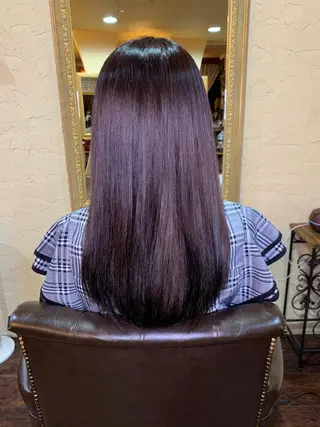 ロング カラー FAVOR Emiのヘアスタイル