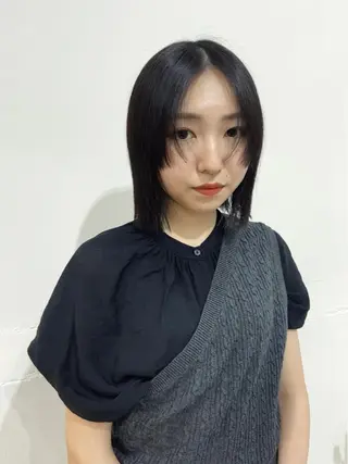 ミディアム カラー maki @pullnocのヘアスタイル